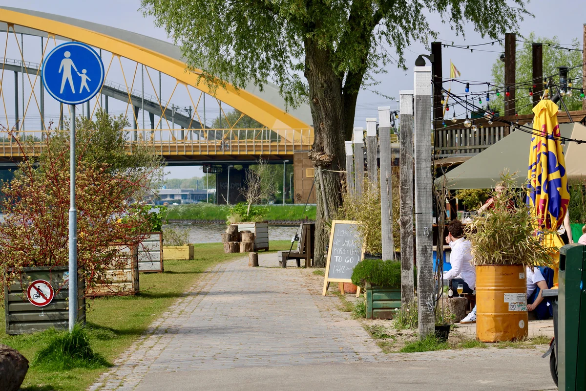 Afkoelen in de buurt van Leeuwepoort: Strijkviertel, Haarrijnse Plas en Stadstrand SOIA